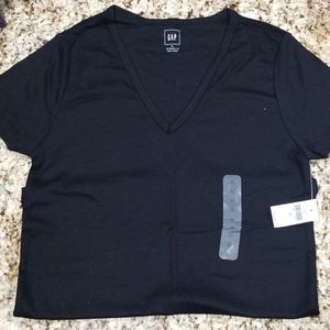 Black gap v-neck short sleeve